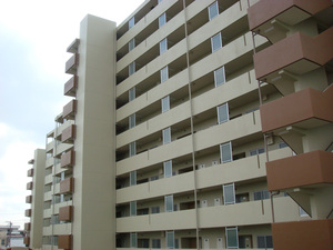 18県住大宮長山団地第2工区電気設備工事の施工