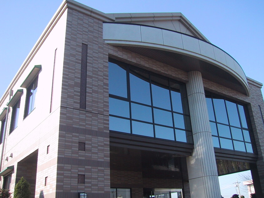 浦和市し尿処理施設管理棟建設（電気設備）工事の施工