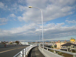 道路安全施設工事（照明灯更新その3）の施工