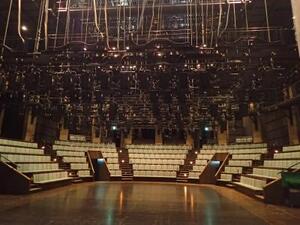 16彩の国さいたま芸術劇場小ホール舞台照明設備ほか改修工事の施工