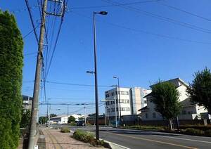 文化ゾーン整備事業道路照明灯設置工事（佐間三丁目）の施工