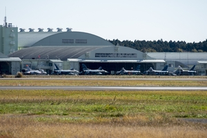 百里(2補)隊舎改修電気その他工事の施工