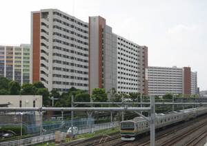 川口芝園団地共用灯修繕その他工事の施工