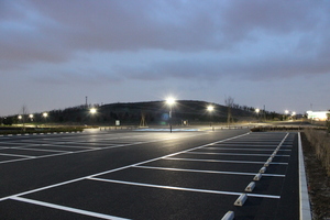 公園等建設工事(里山ゾーン・照明施設工)の施工