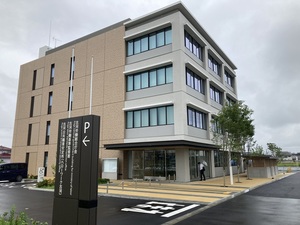 古河労働総合庁舎(23)電気設備工事の施工